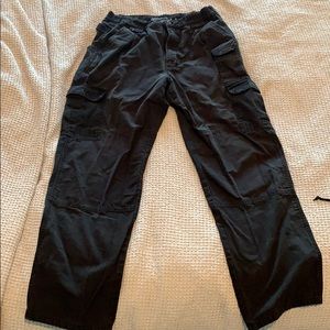 5.1.1 Tactical Series black men’s size 32x32
